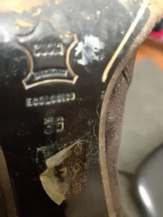 Stivali marroni punta quadrata tacco a spillo