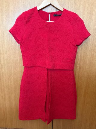Vestido rojo Zara