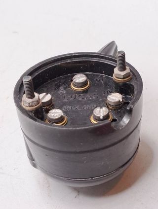 11K9271 Pulsador claxon boton blanco LUCAS clasico