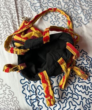 Bolso de tela con elefante y flores