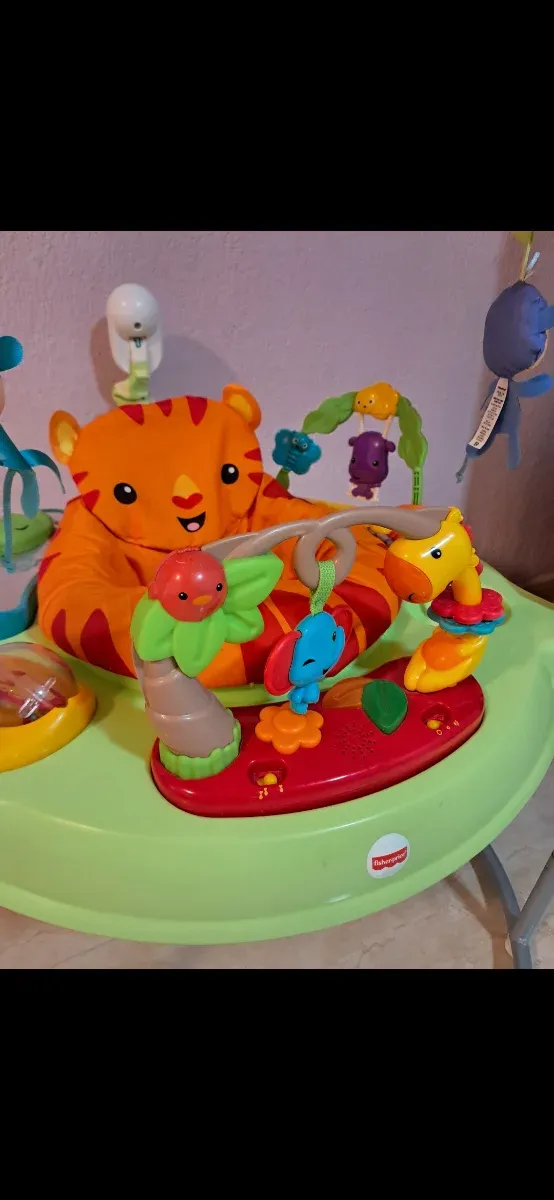 Saltador Fisher Price para bebé