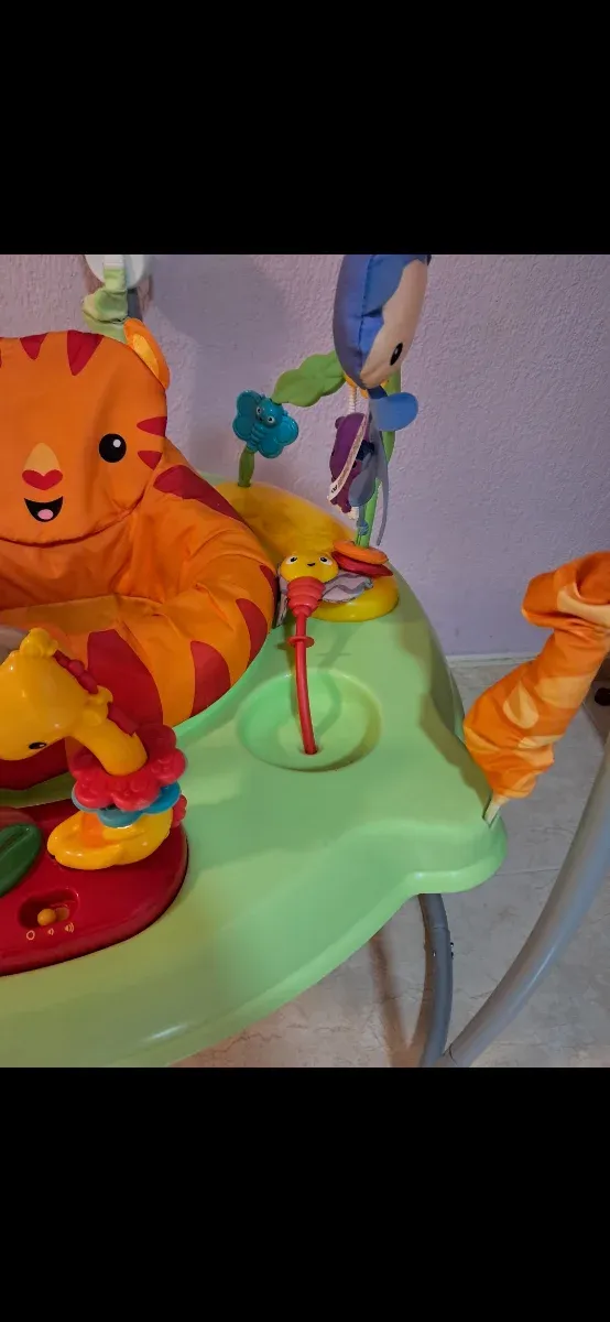 Saltador Fisher Price para bebé