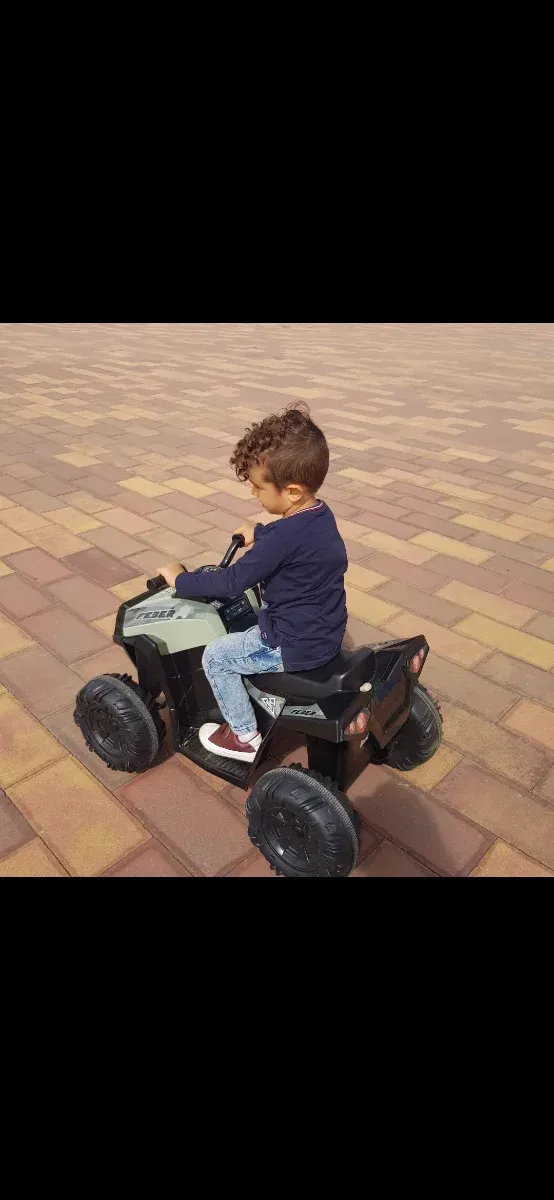 Quad eléctrico 12v infantil FEBER