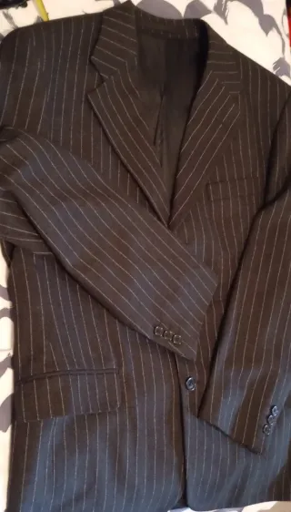 Traje de caballero El Corte Inglés.