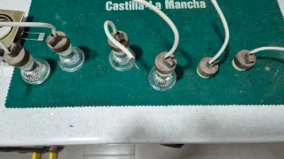 Focos empotrables techo dorados. LED / HALOGENO