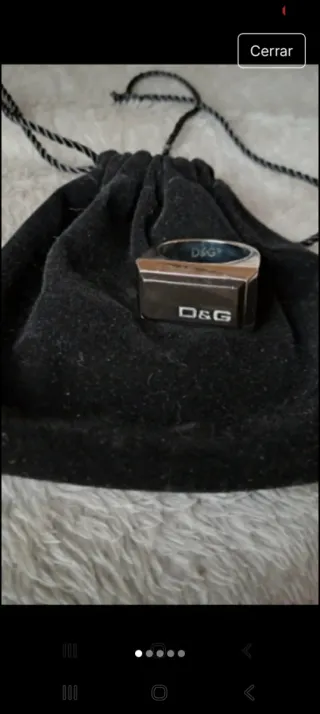 Anillo D&G auténtico plateado con sello negro