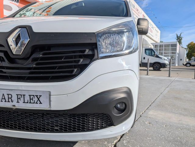 RENAULT Trafic Passenger Energy dCi 92 kW(125 CV) TT E6