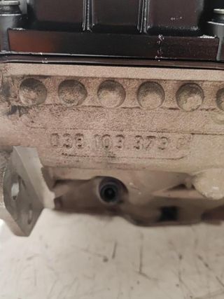 309036 038103373 culata seat leon (1p1)