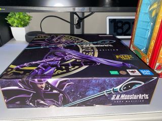 Yu-Gi-Oh! Dark Magician S.H.Figuarts Bandai