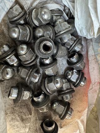 5 Ruedas Montero V60 16” y estriberas corto