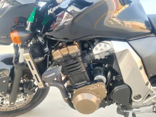 Kawasaki Z750 - 27.334km 110cv