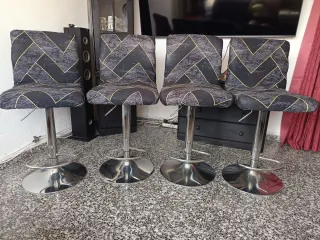 Set di 4 sedie da bar bianche