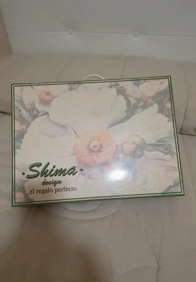 Juego de sábanas y toallas Shima