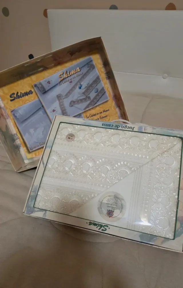 Juego de sábanas y toallas Shima