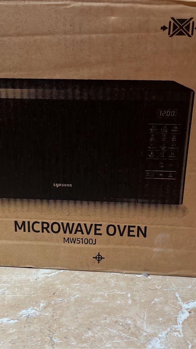 Microondas Samsung MW5100J
