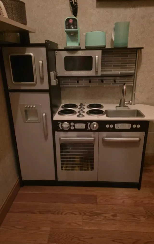 Cocina infantil de madera