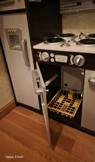 Cocina infantil de madera