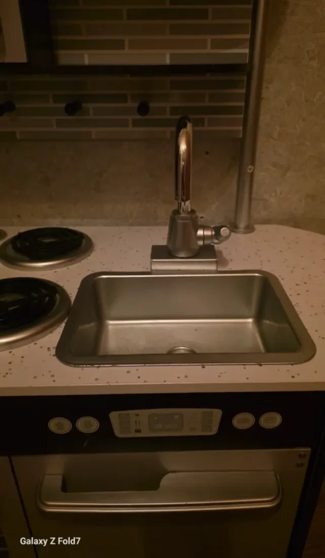 Cocina infantil de madera