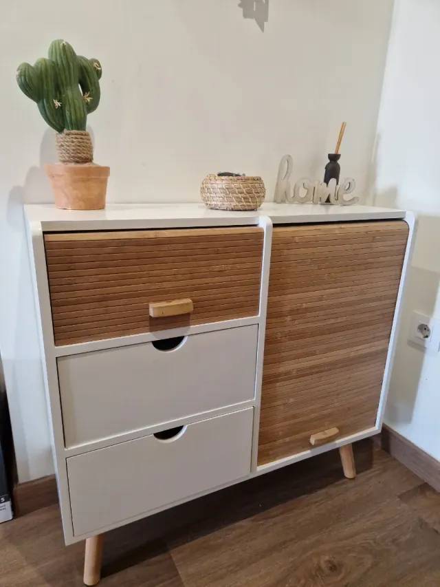 Mueble auxiliar bambú y madera