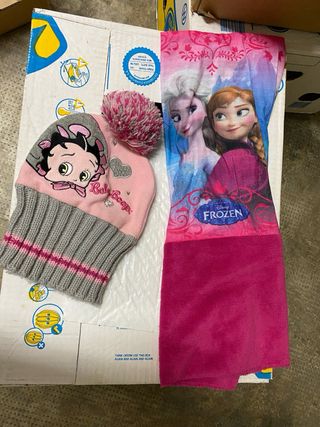 Blocco sciarpe, cuffie e guanti 2-6 anni