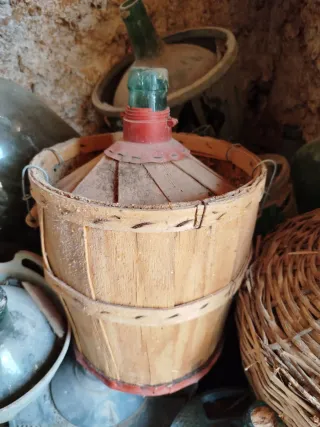 Damajuana Vidrio con Cesta Madera