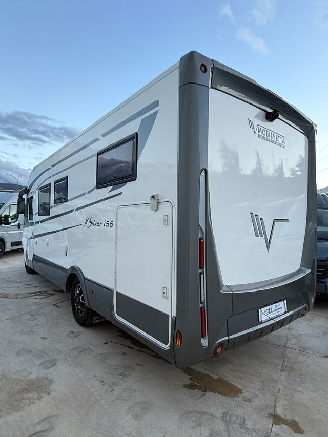 Autocaravana Integral  Mobilvetta K Silver 56