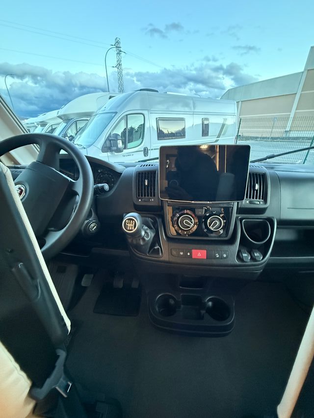 Autocaravana Integral  Mobilvetta K Silver 56