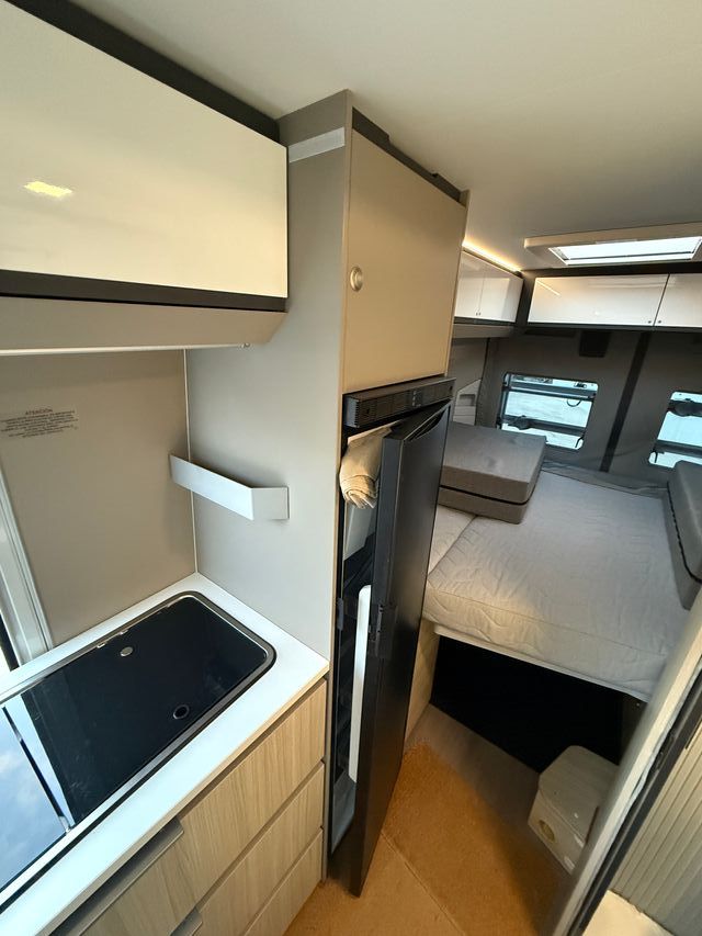 Camper de ocasión Adria Twin 600 SPB Plus