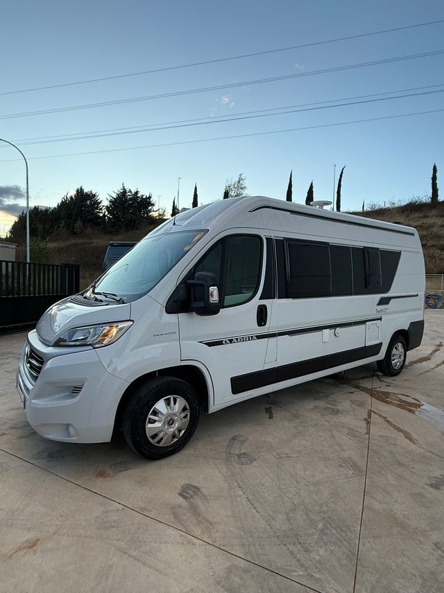 Camper de ocasión Adria Twin 600 SPB Plus