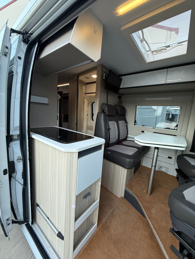Camper de ocasión Adria Twin 600 SPB Plus