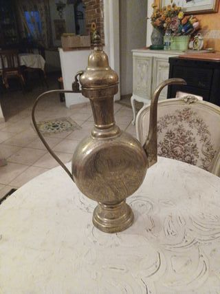 Caraffa ottone vintage