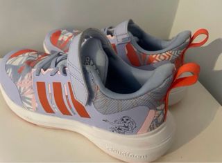 Zapatillas Adidas Princesa Vaiana Edición Especial