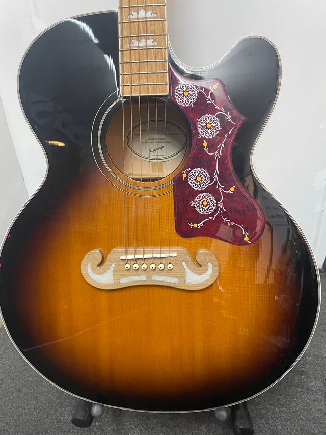 Epiphone J-200 EC Studio Guitarra Acústica