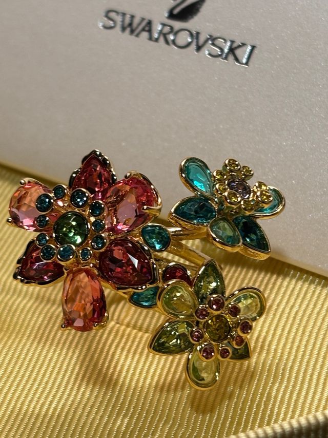 Swarovski Anillo Idyllia 3 Flores