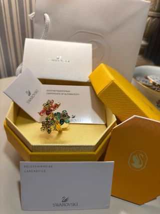 Swarovski Anillo Idyllia 3 Flores