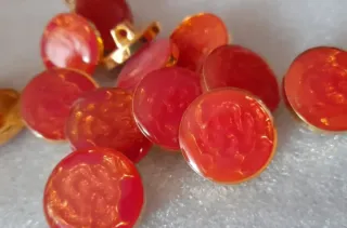 Lote 16 botones - 2 modelos