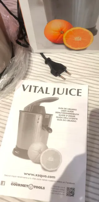 Exprimidor Eléctrico Vital Juice 85W