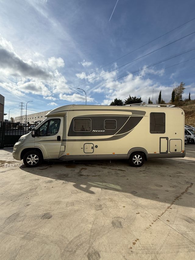 Autocaravana Perfilada Burstner Nexxo T740