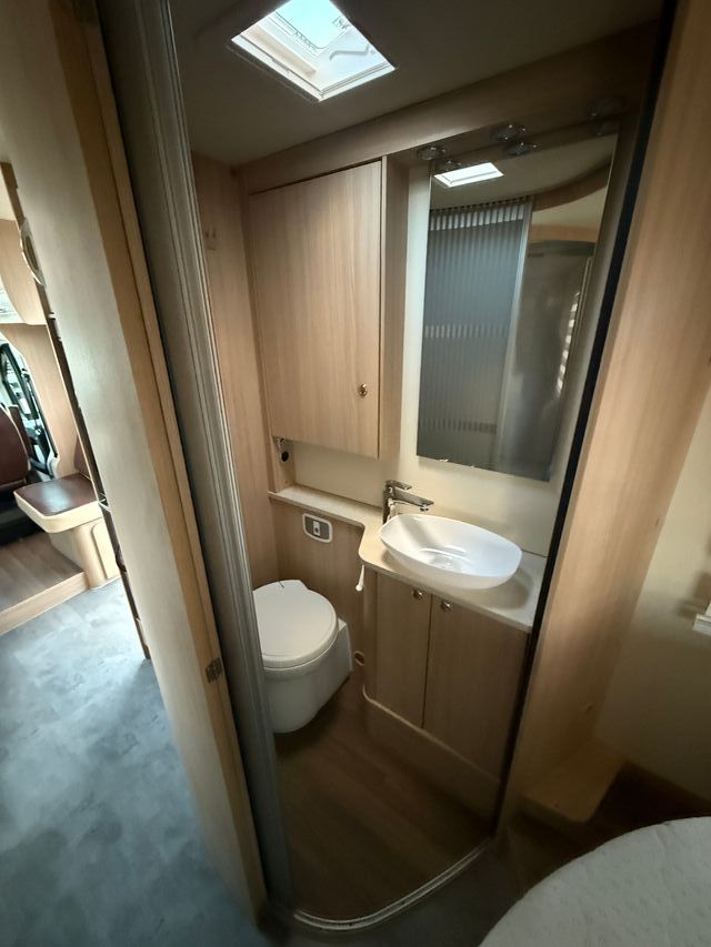 Autocaravana Perfilada Burstner Nexxo T740