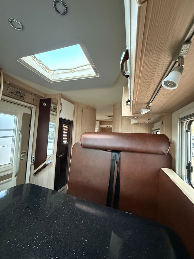 Autocaravana Perfilada Burstner Nexxo T740