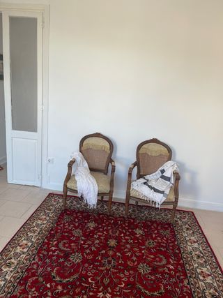 Poltrone antiche in legno e rattan