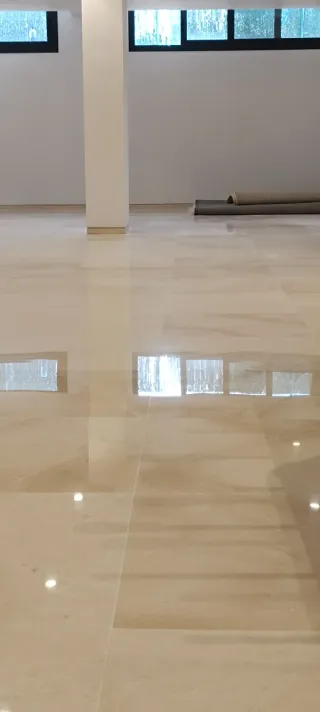 Abrillantado de suelos en marbella