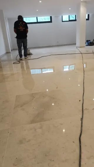 Pulido de suelo de mármol Malaga