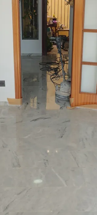 Pulido de suelo de mármol Malaga