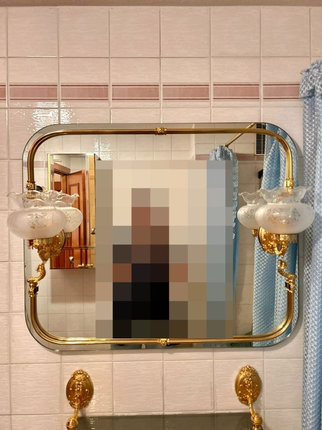 Espejo baño antiguo apliques dorados