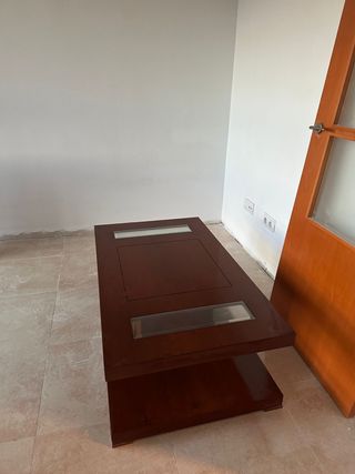 Mesa baja madera y cristal