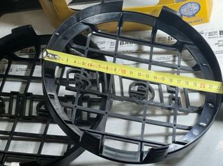 2 x Rejillas protectores faros Rallye 3000 Hella