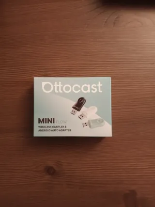 Ottocast Mini CarPlay & Android Auto Adaptador