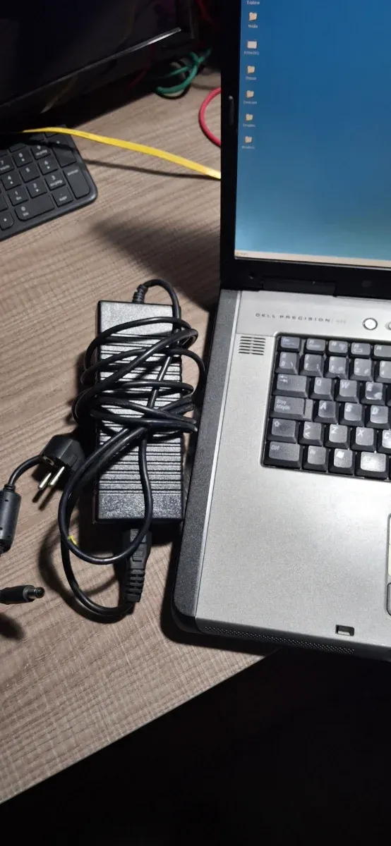 Portátil Dell Precision M90. Funcionando muy bien. afbeelding 2