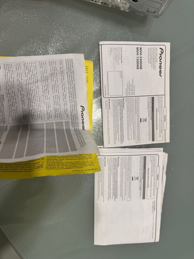 Autoradio PIONEER MVH-330DAB